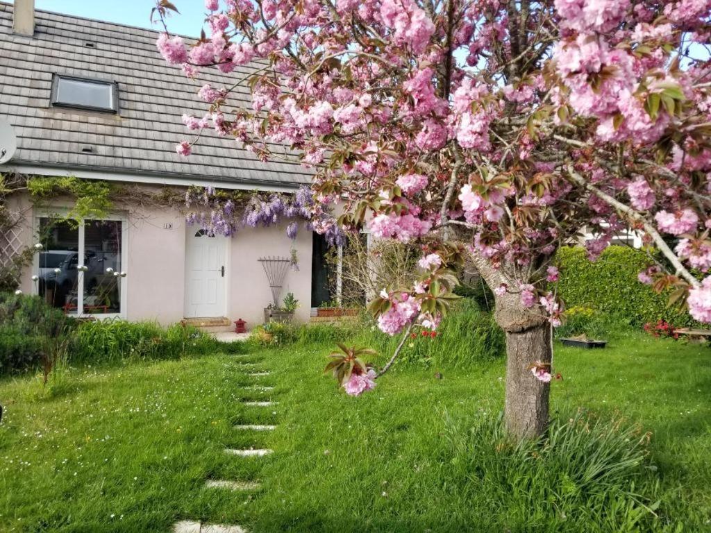 Chez Loti Apartamento Louviers Exterior foto